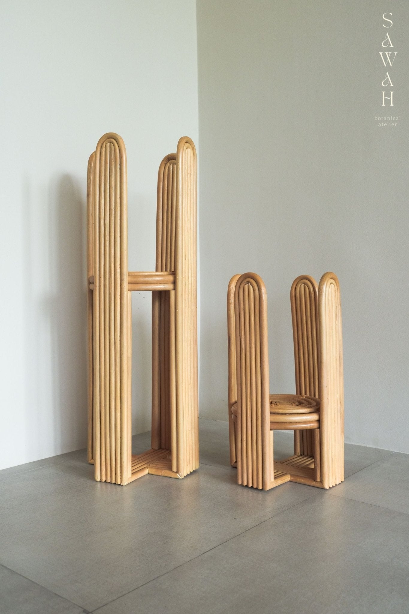 Raya Low Mid Century Rattan Planter Stand - Lustere Living