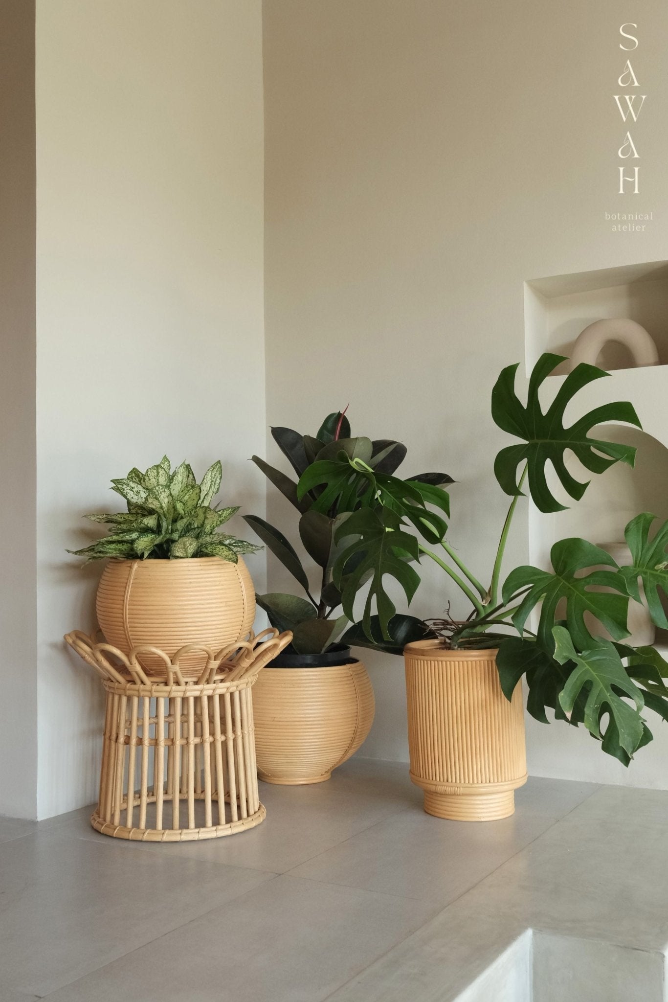 Shanti Low Wicker Rattan Boho Flower Planter Stand - Lustere Living